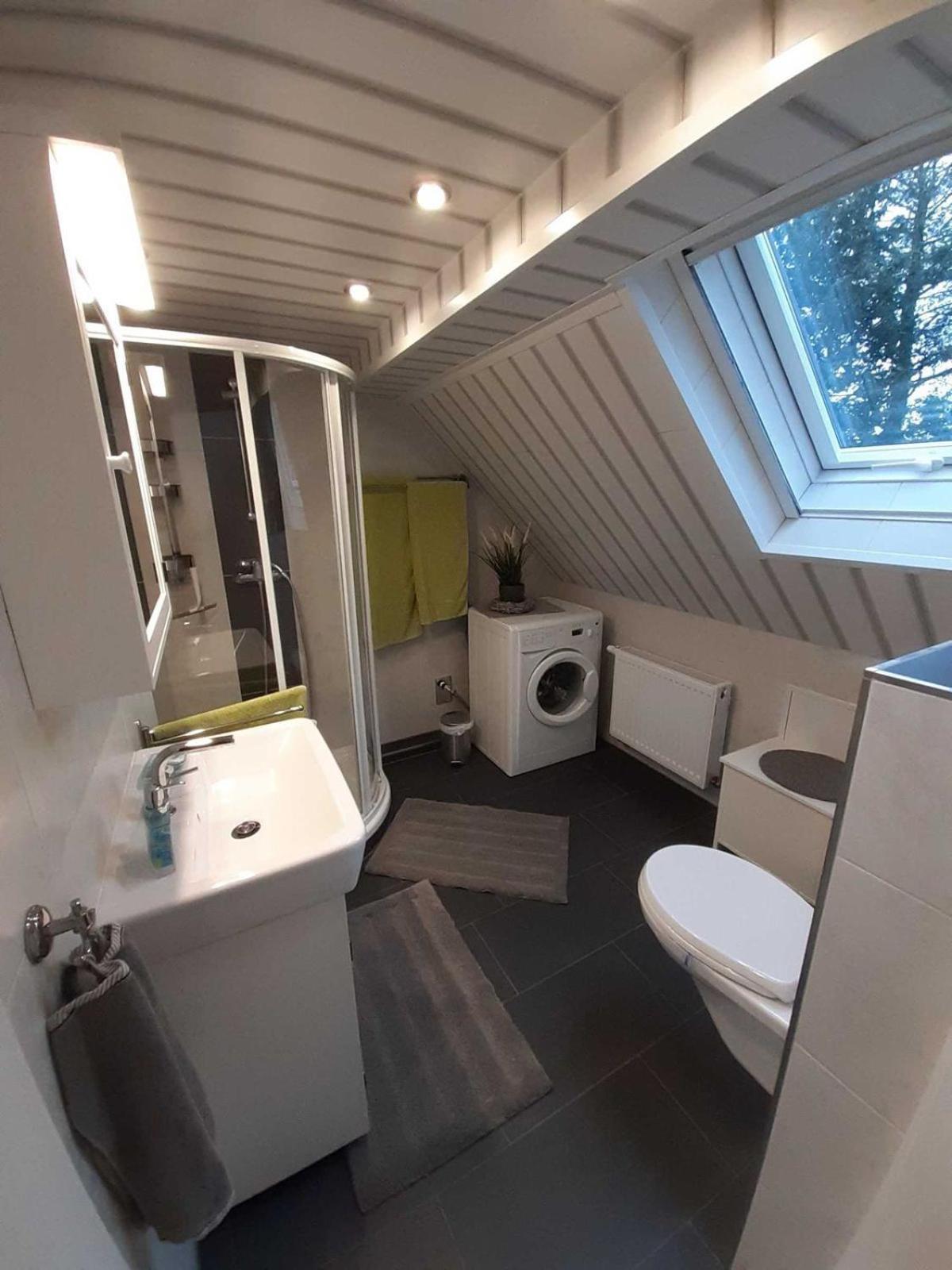 Ferienwohnung Zum Lotsen, 45227 Jemgum ภายนอก รูปภาพ