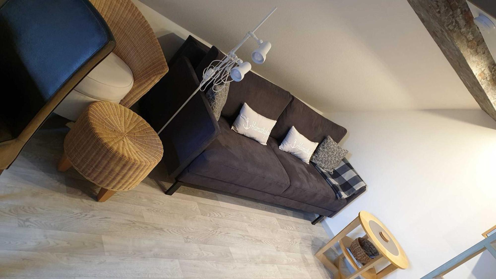 Ferienwohnung Zum Lotsen, 45227 Jemgum ภายนอก รูปภาพ